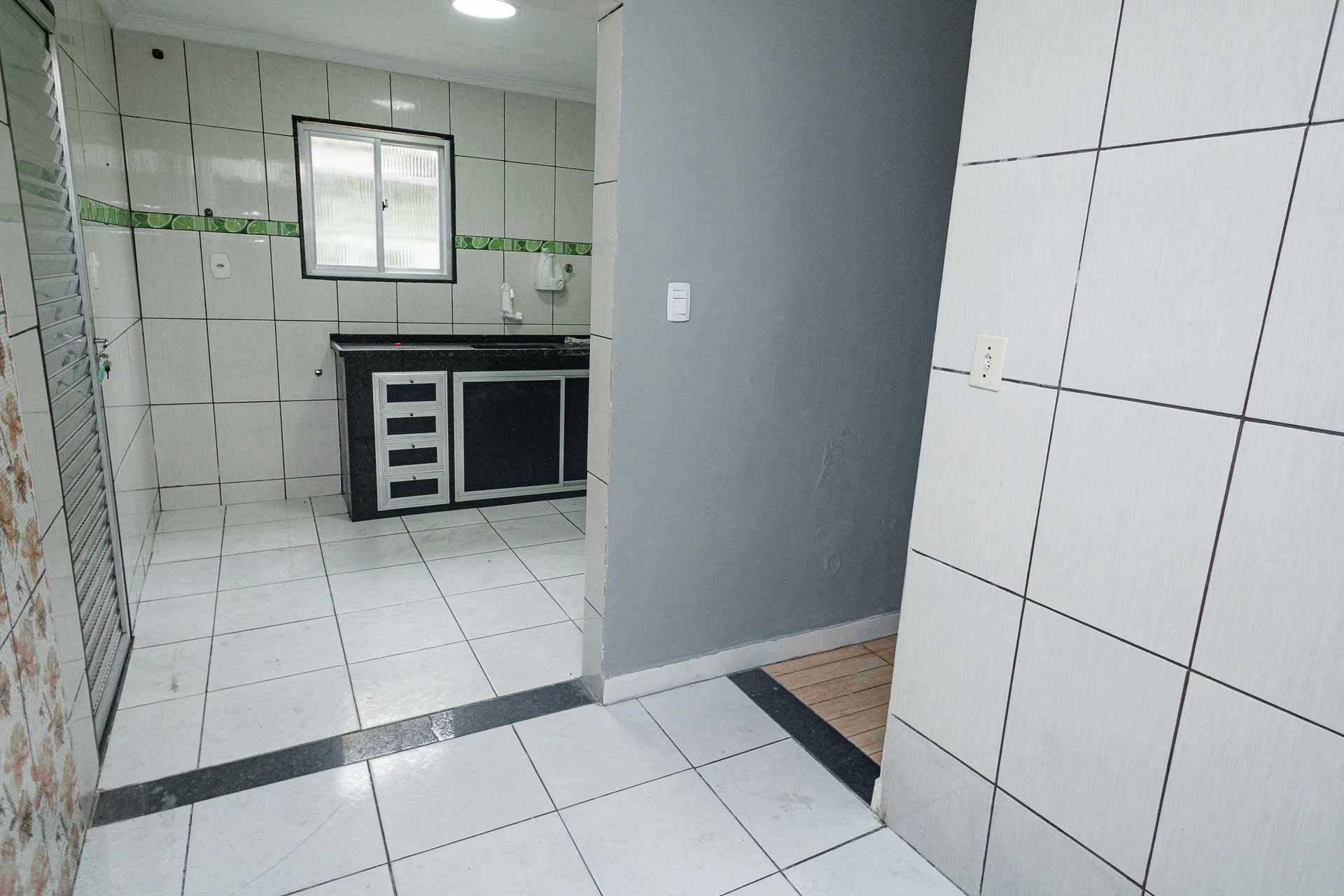 2-bedroom house with 2 bathrooms and private garden — photo 16