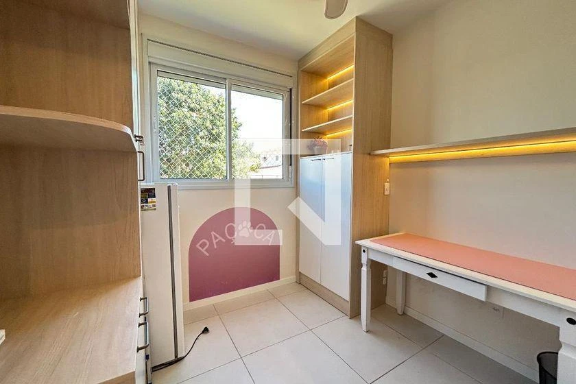 83 m² apartment with a washing machine and a home office — photo 12