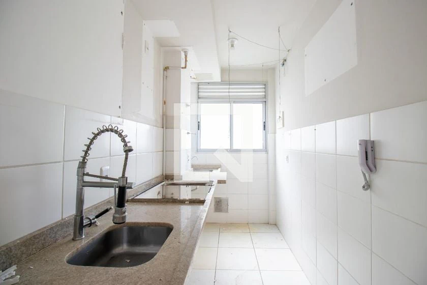 Apartment, 42 m², with wood or laminate floors — photo 17