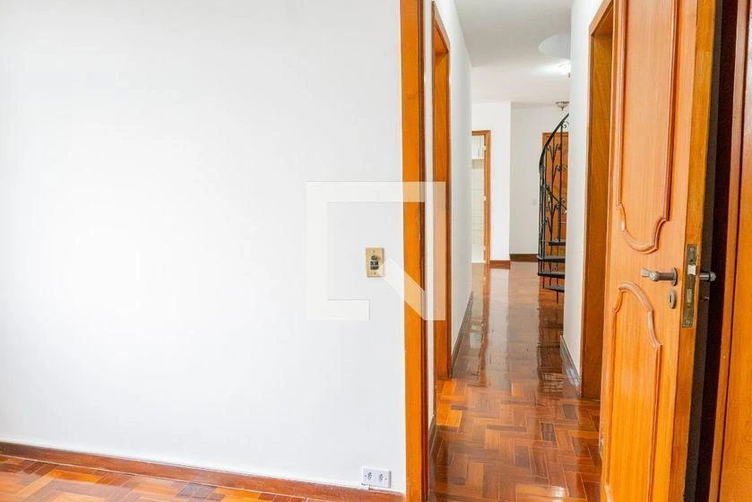 2-bedroom apartment with a grill on the balcony — photo 13