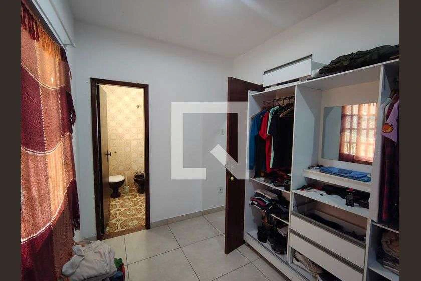 Furnished house with 5 bedrooms and 631 m² — photo 24