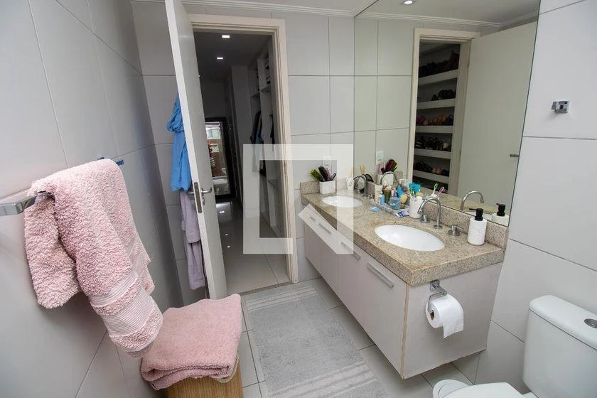 Мебльована квартира 174 м² з 3 спальнями та відкритою кухнею — photo 44