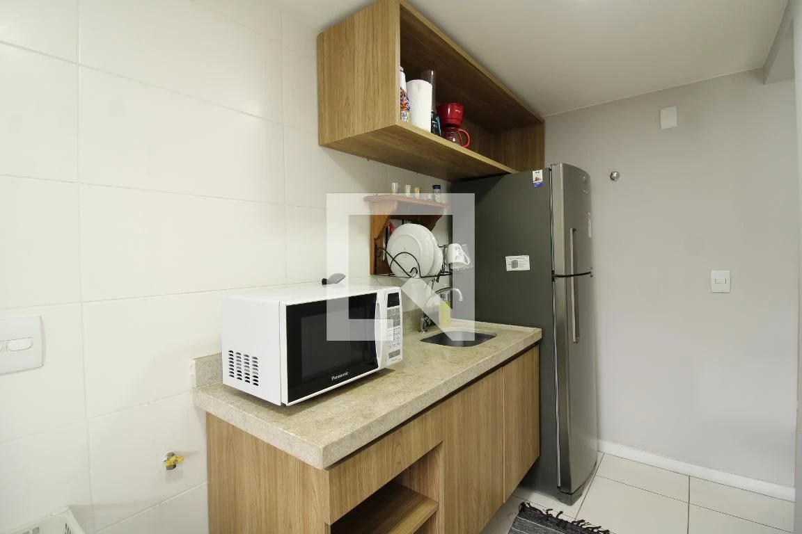 1-bedroom apartment with a glassed-in balcony — photo 6