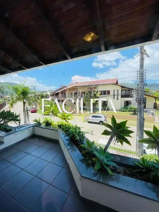 Дом с 5 спальнями, 2 суитами и 238 м² с садом — photo 5