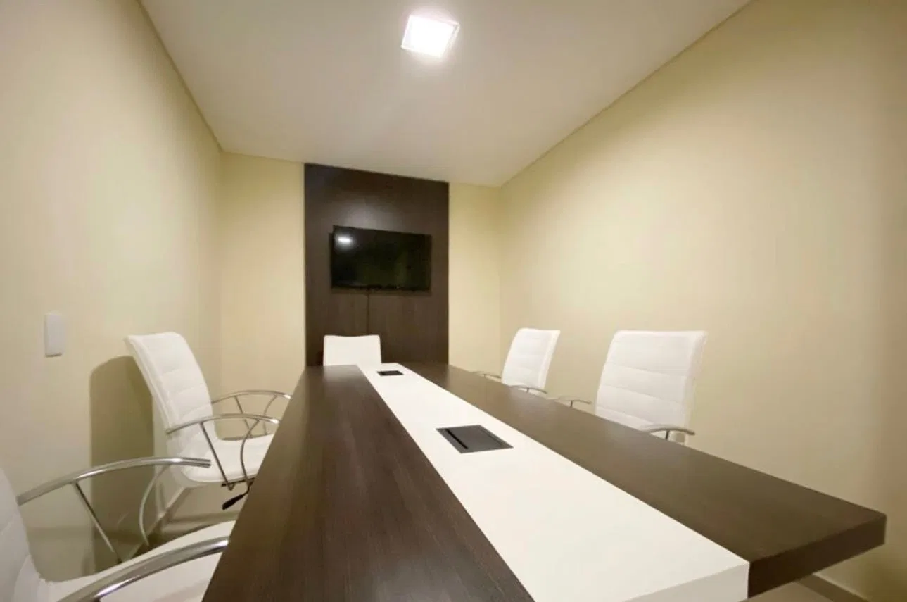 32 m² apartment with a home office and a washing machine — photo 15