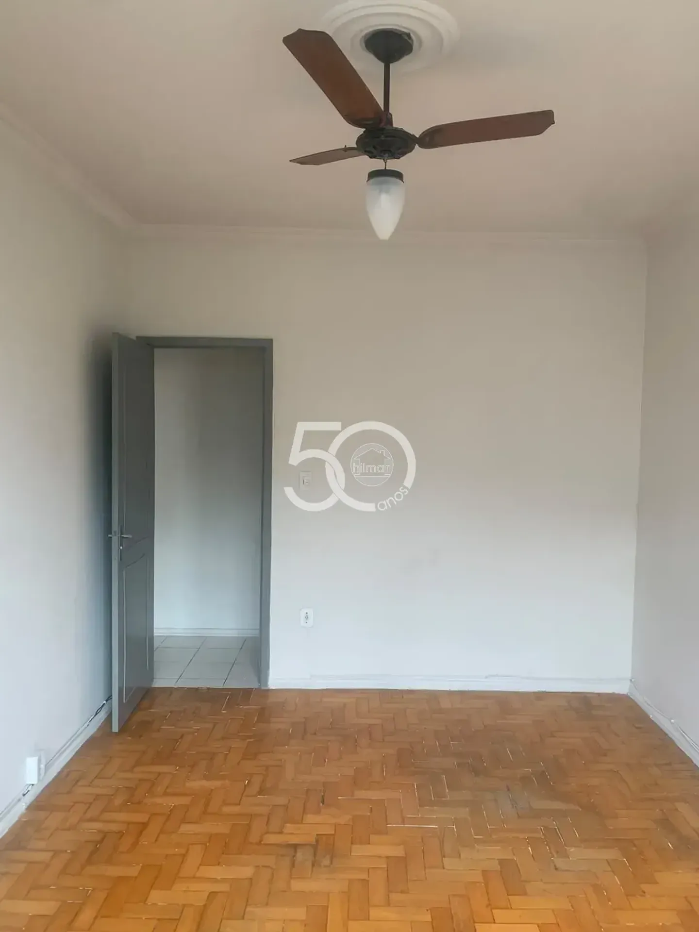 Apartamento com piso de madeira ou laminado, Irajá — photo 2