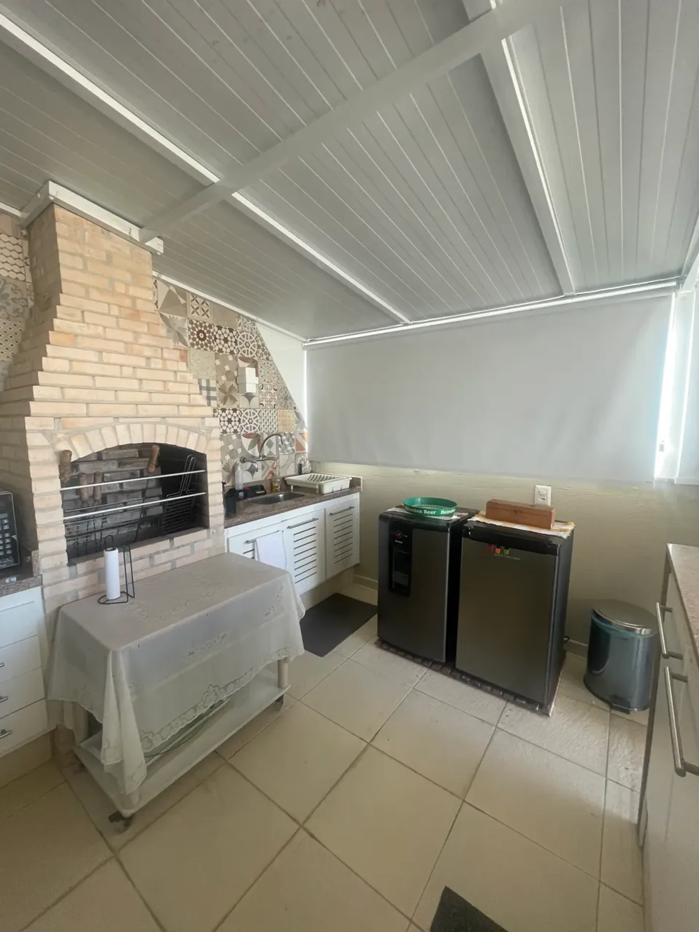 Furnished apartment with 4 bedrooms and 4 bathrooms — photo 30