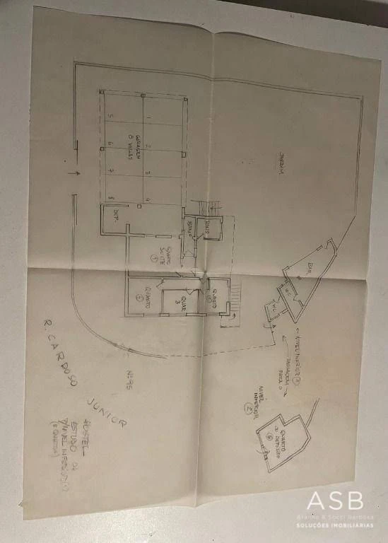 Casa com 5 quartos e varanda, 1212 m², 5 banheiros — photo 14