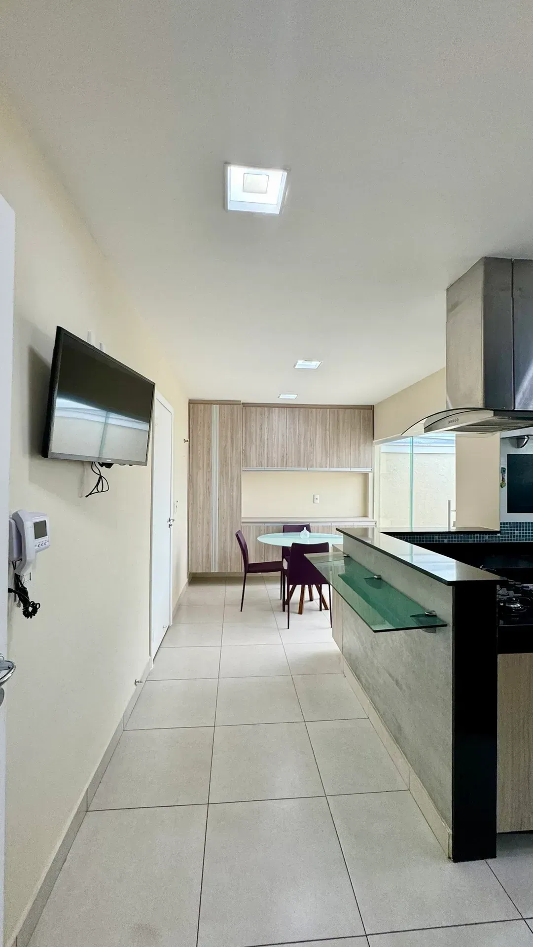 House with 5 bedrooms and a built-in balcony grill — photo 20