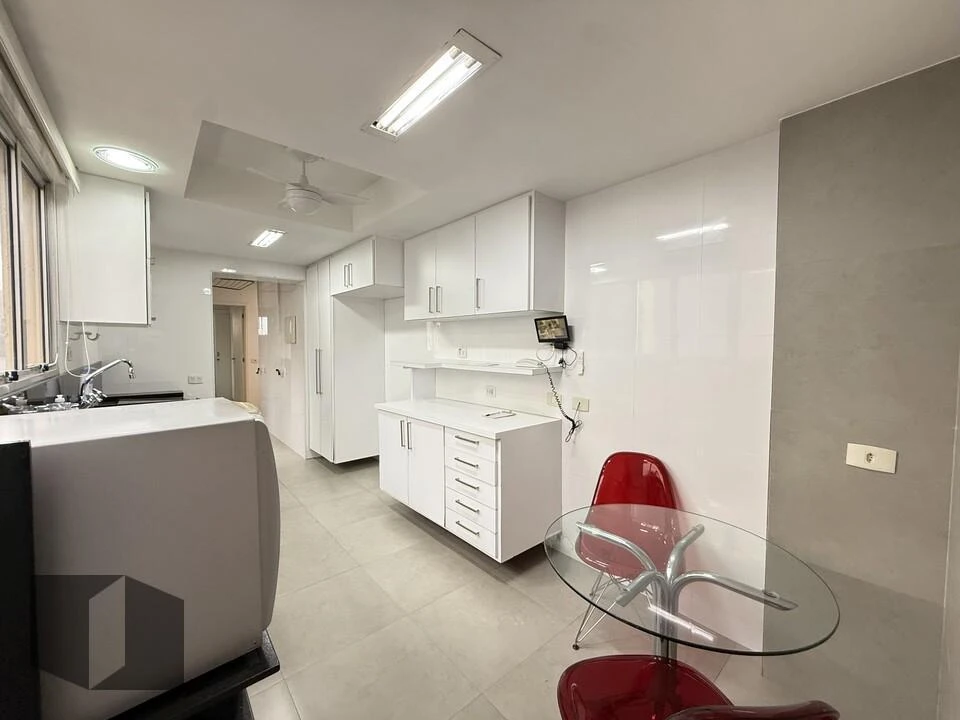 4-bedroom apartment 164 m² with 2 parking spaces — photo 20