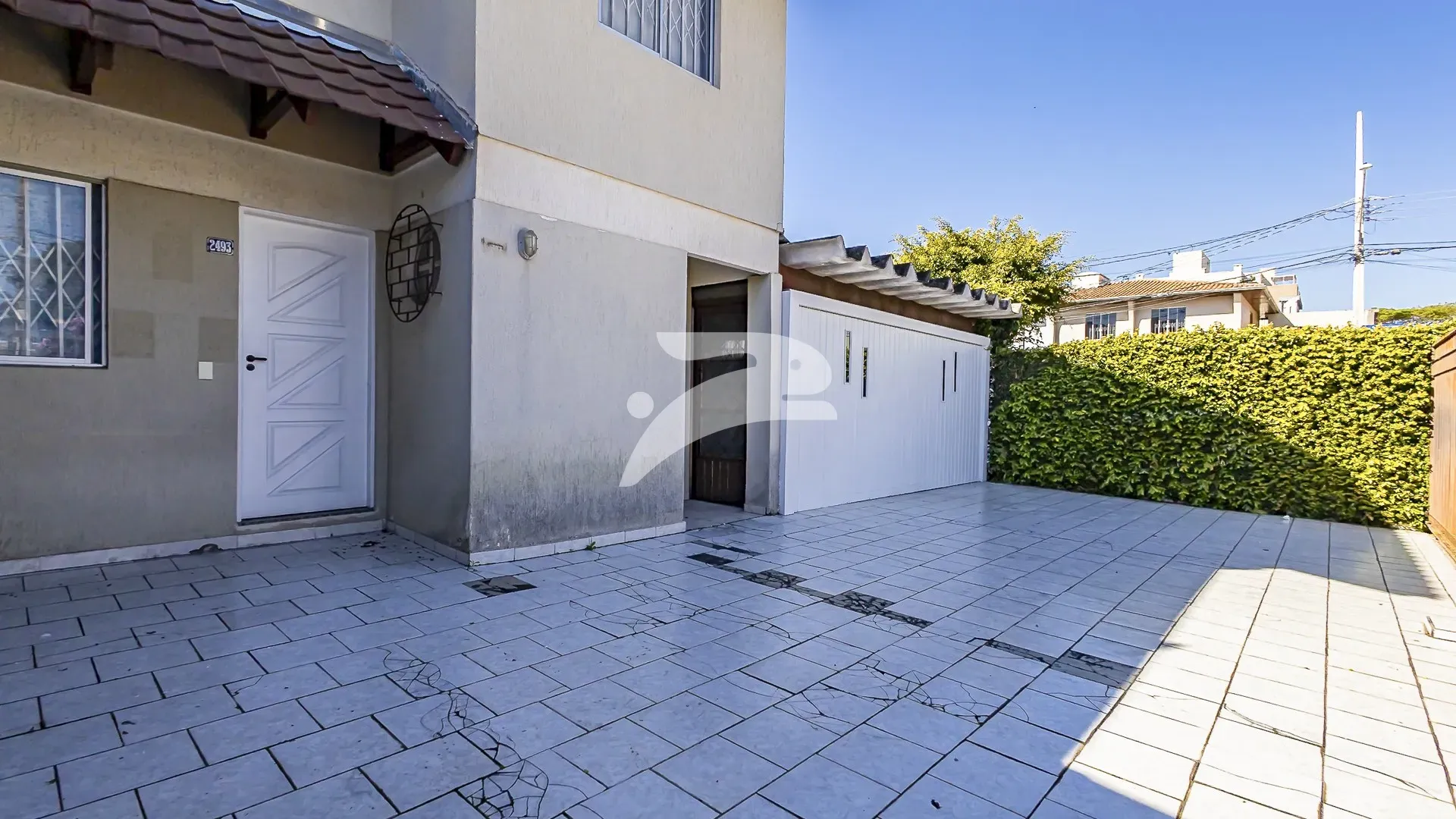 3-bedroom house with 3 bathrooms and 233 m² — photo 30