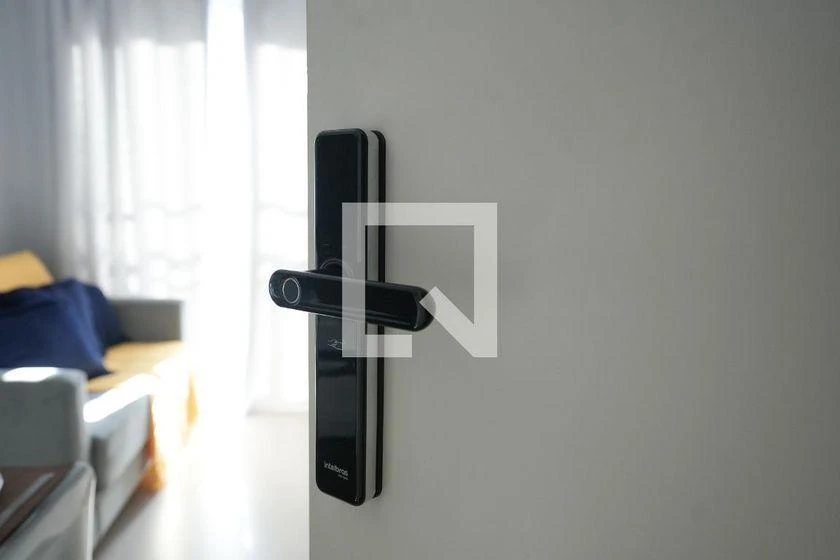 Furnished 32 m² apartment with 1 bedroom and open-plan kitchen — photo 17