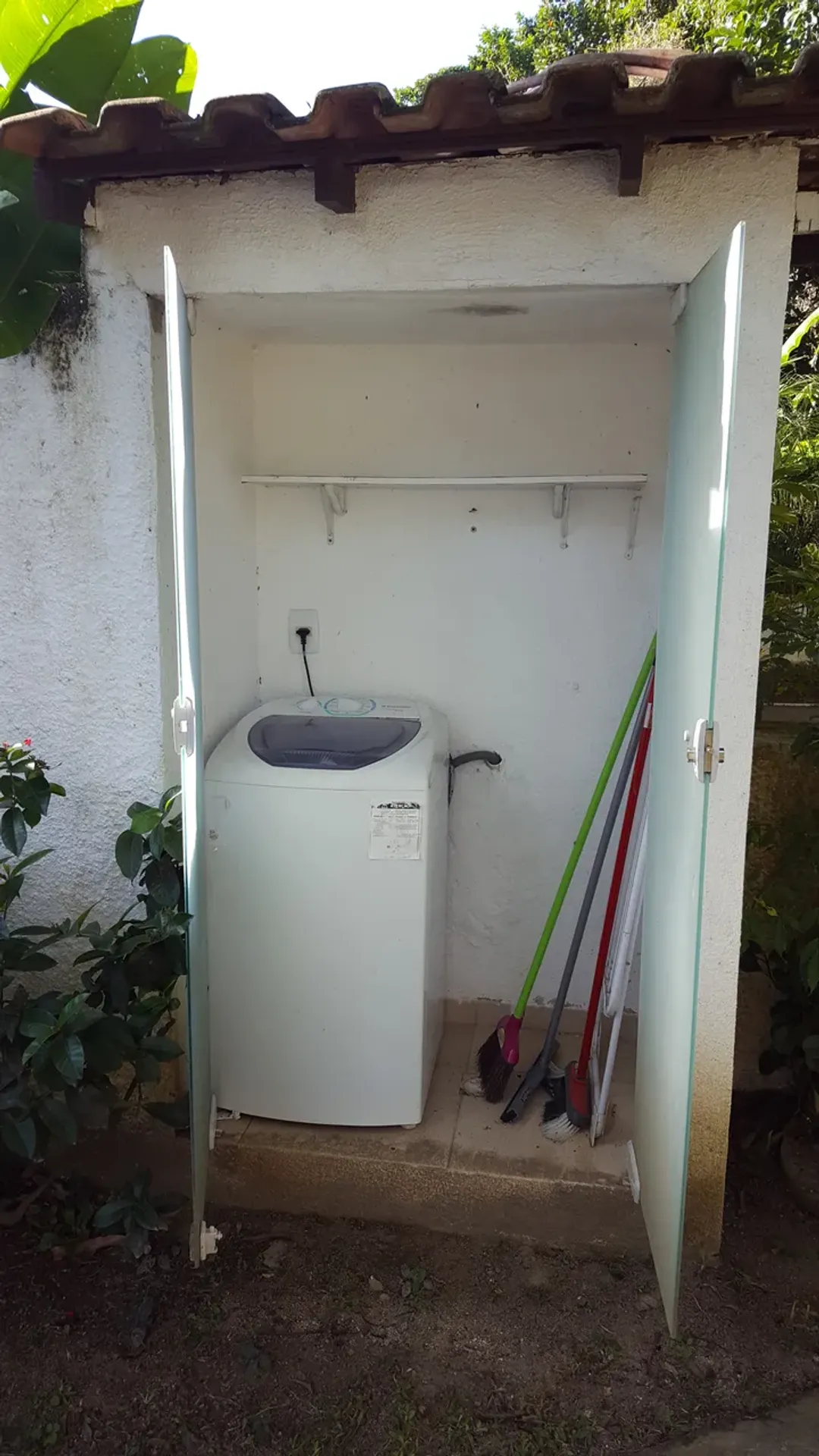 Furnished house with private garden and 1 bedroom — photo 2