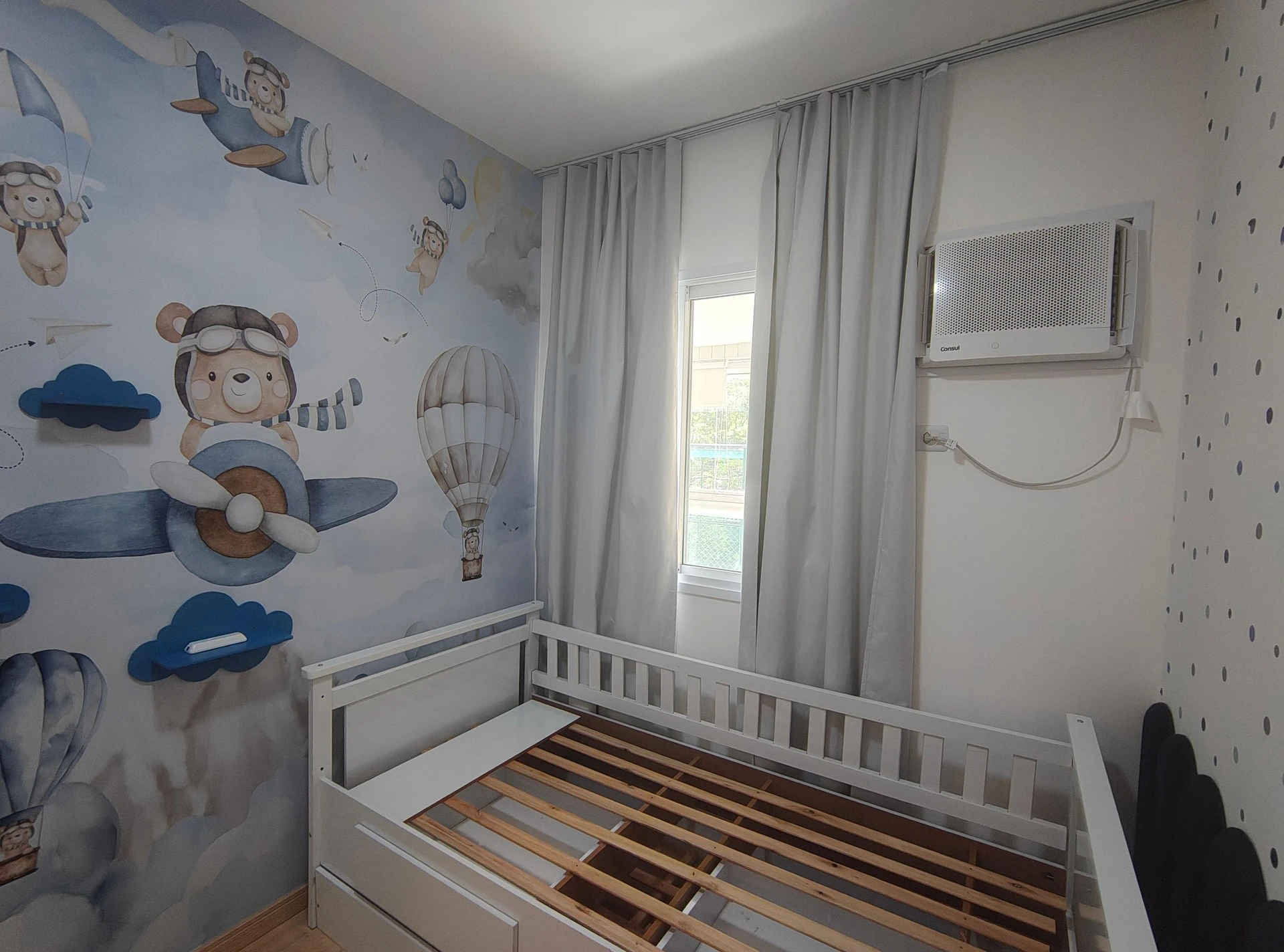 Rental apartment with 3 bedrooms and enclosed balcony — photo 3