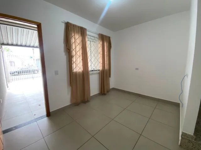 Apartment with 3 bedrooms and balcony for rent — photo 9