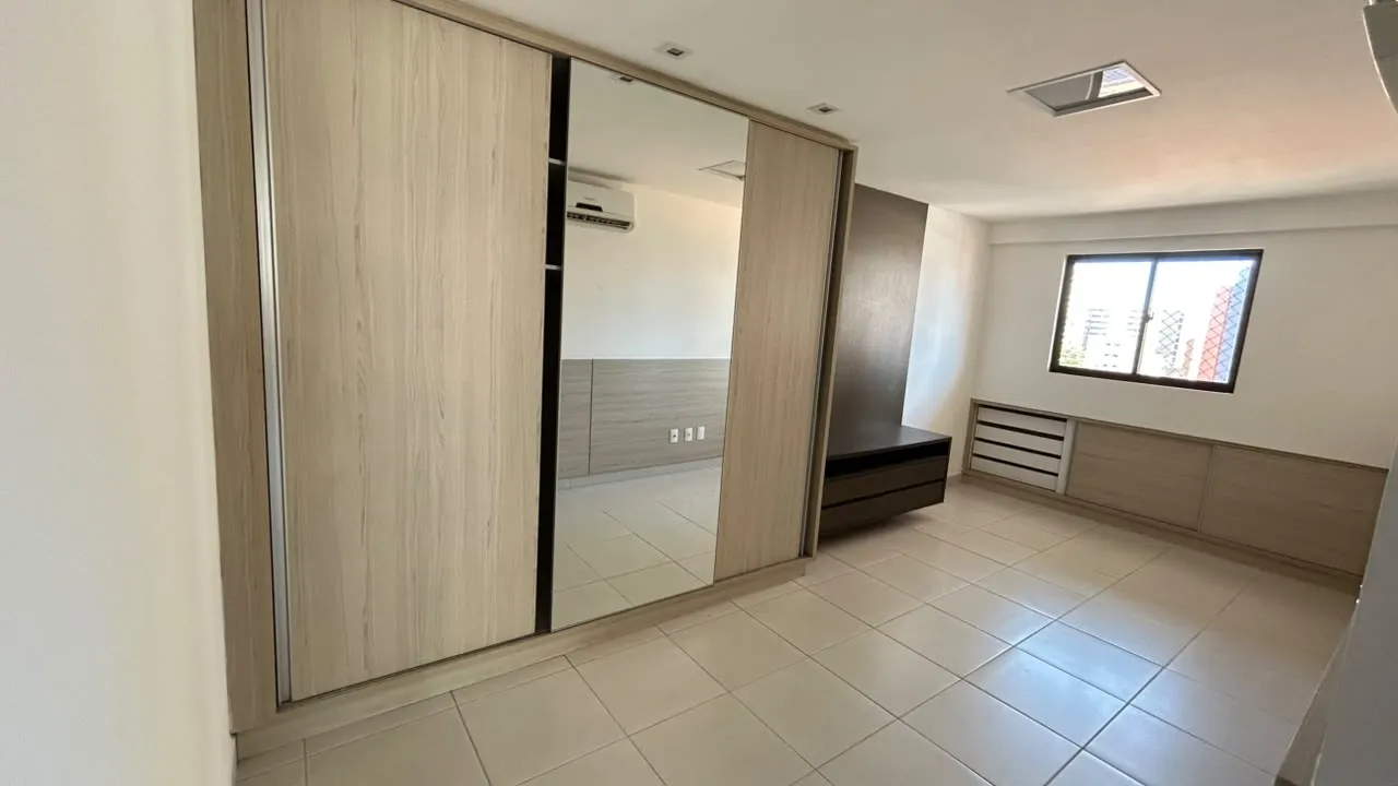 3-bedroom apartment in a building with a sauna — photo 15