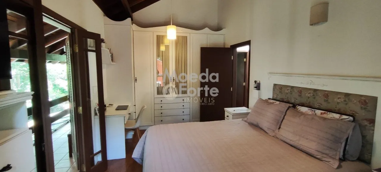 Furnished house with an open-plan kitchen and gas stove — photo 23