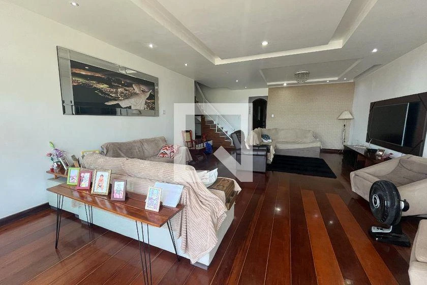 Casa sem mobília com 8 suítes e 1100 m² — photo 8