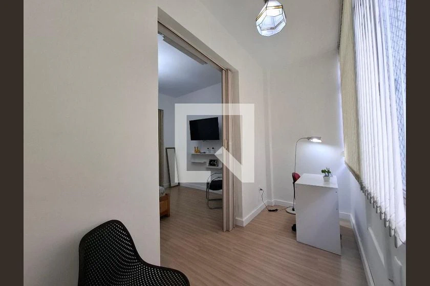 Furnished apartment, 40 m², with a home office — photo 9