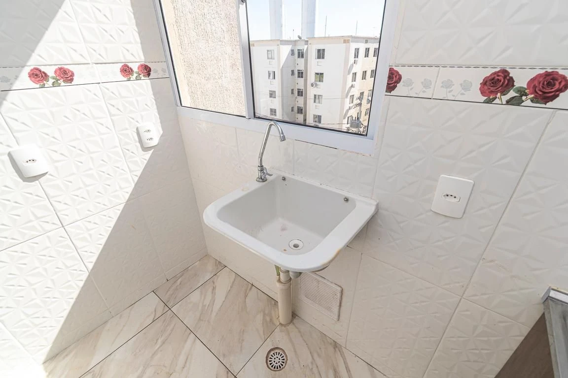 Apartamento para aluguel com 2 quartos e 1 banheiro — photo 36
