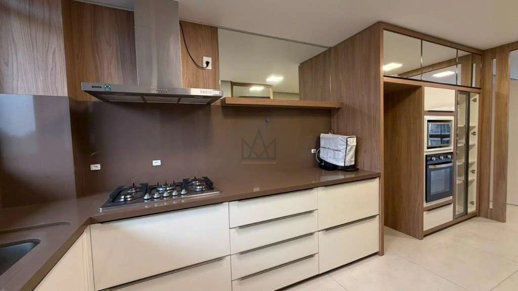Apartamento de 220 m² com 4 suítes e 2 vagas — photo 3