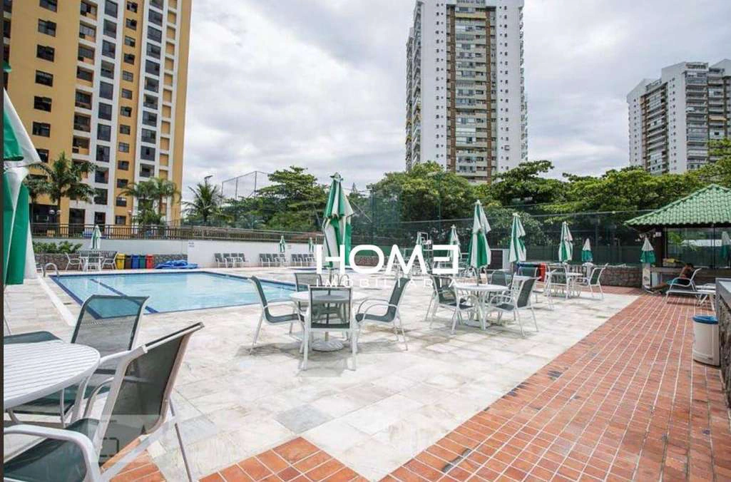 200 m² apartment with 4 bedrooms, 3 en-suite and 2 parking — photo 8