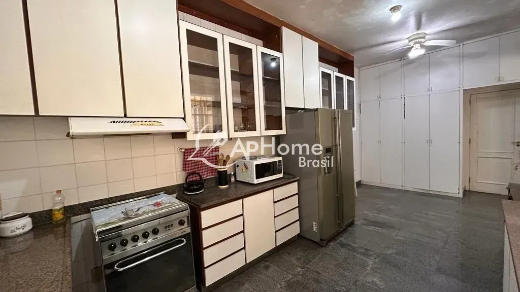 Casa de 4 quartos com banheira, Alto da Boa Vista — photo 19