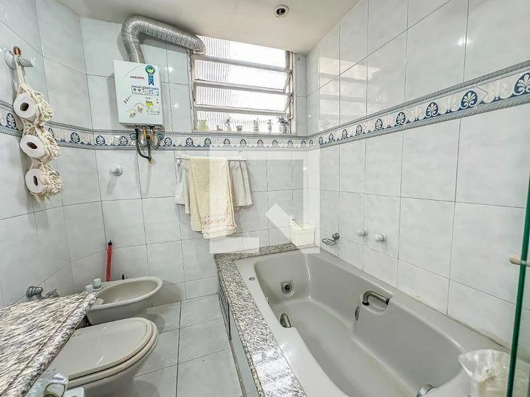 Ванна та 4 спальні: квартира 206 м² — photo 7