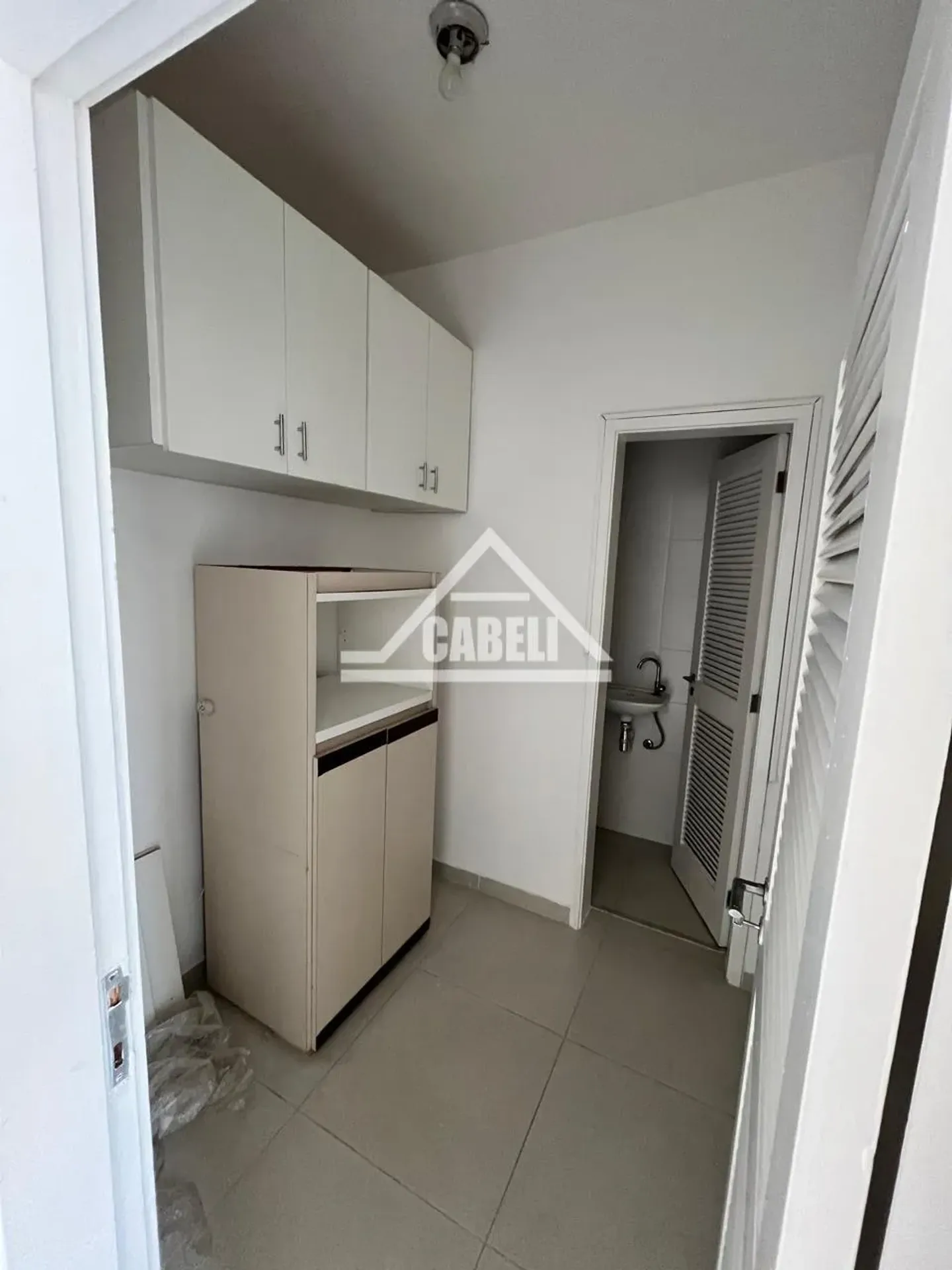 Apartment, 91 m², with a walk-in closet — photo 28