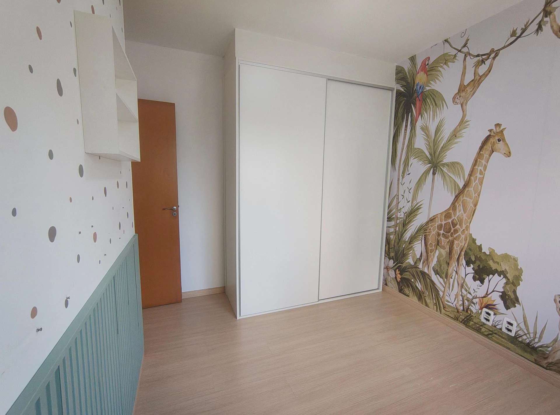 Rental apartment with 3 bedrooms and enclosed balcony — photo 32