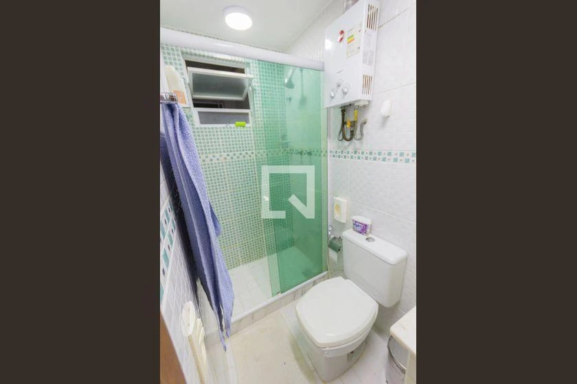 2-bedroom apartment with parking and balcony — photo 41