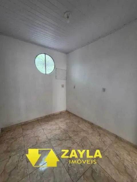1-bedroom apartment with a glass-enclosed shower — photo 5