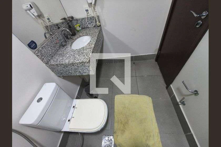 Furnished 62 m² apartment with 2 en-suite bedrooms — photo 4