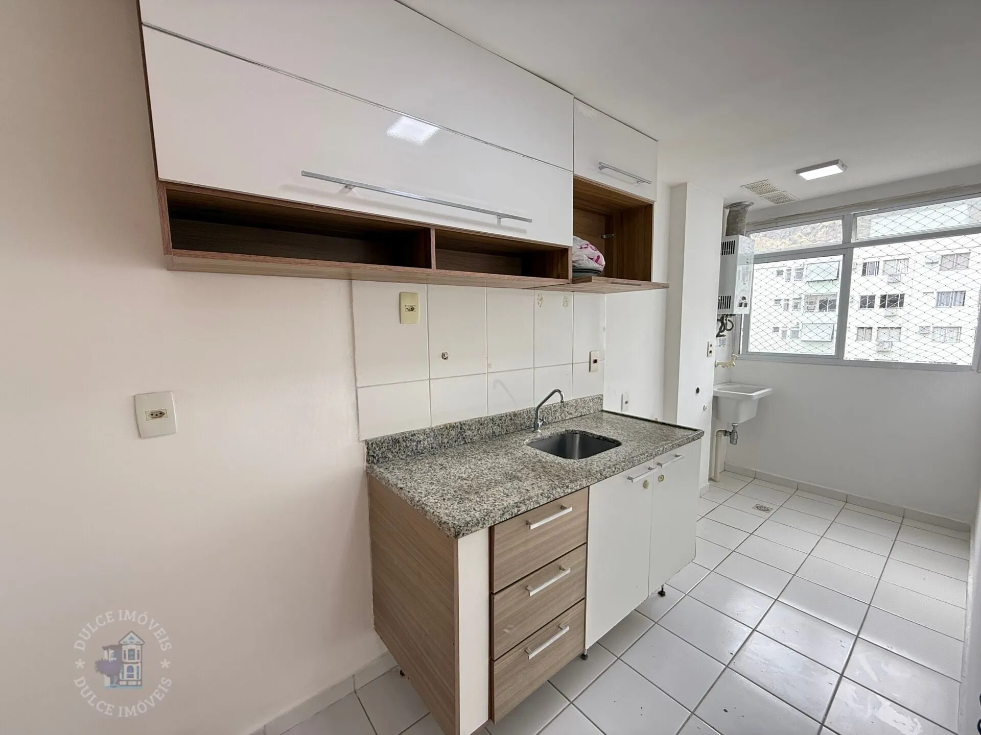 Квартира з 2 спальнями та 1 паркомісцем, 60 м² — photo 26