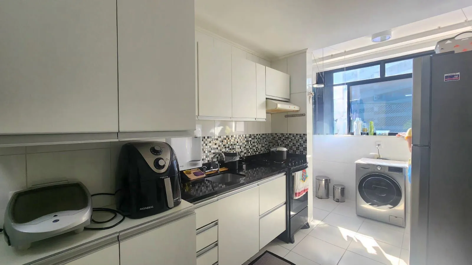 Apartment on the 1st floor with floor-to-ceiling windows — photo 8