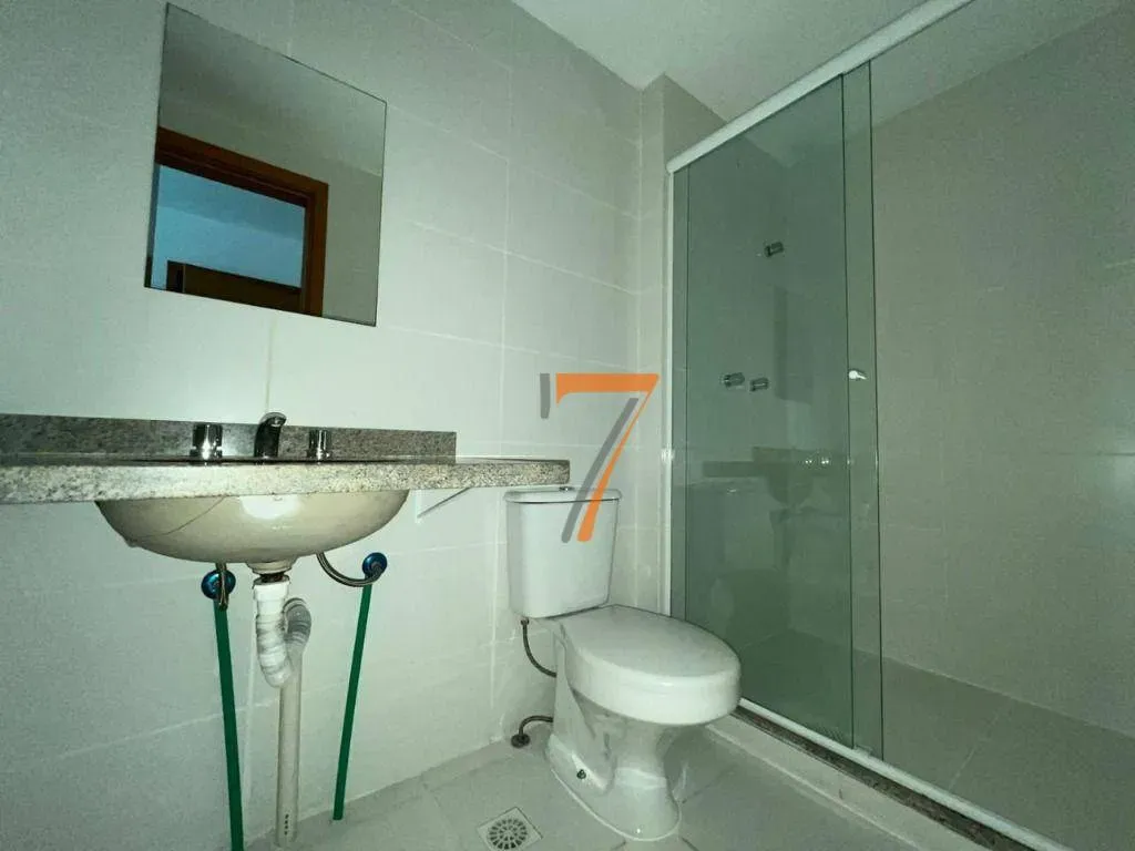 3-bedroom apartment with private garden and 337 m² — photo 18