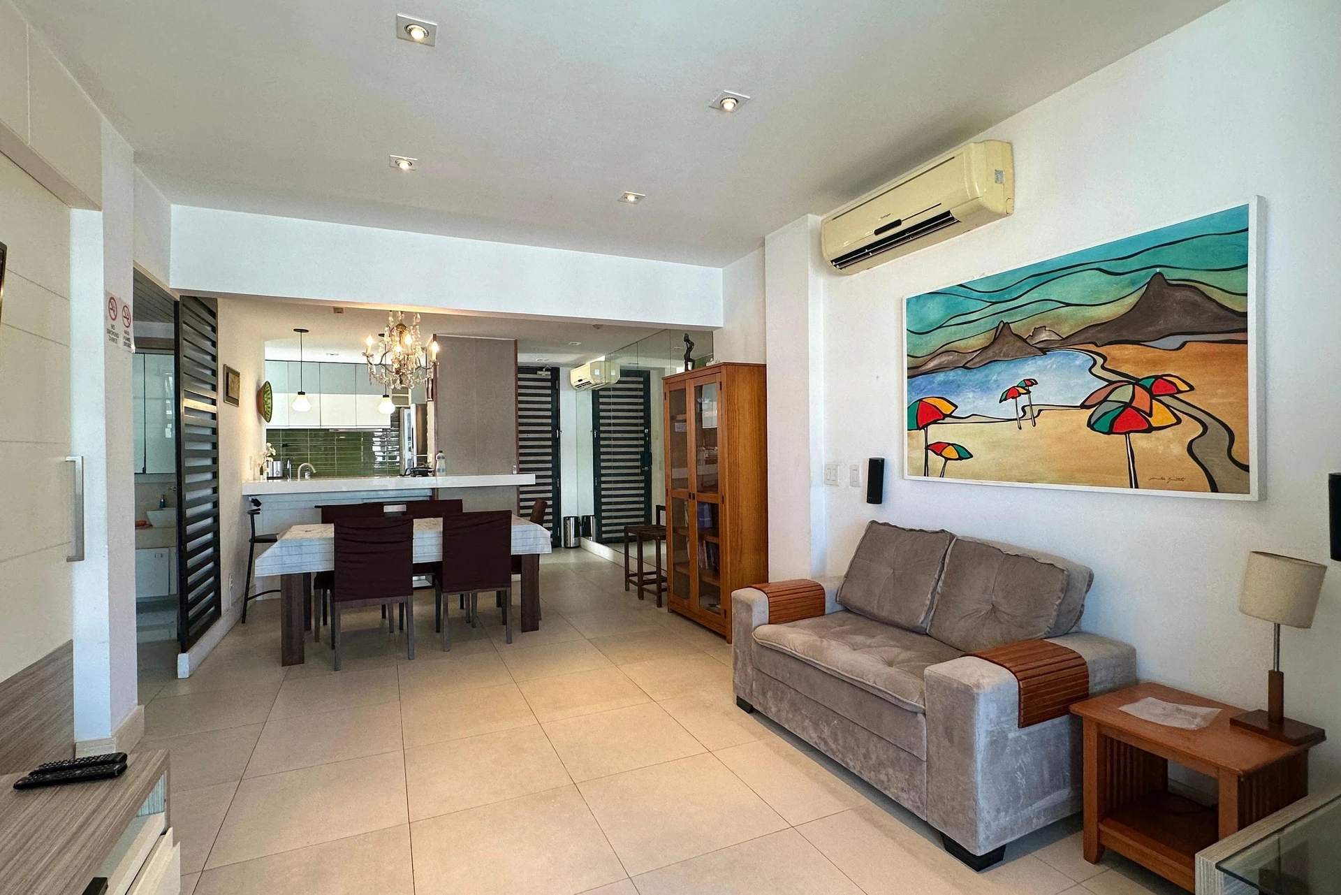 2-bedroom apartment with a grill on the balcony — photo 8