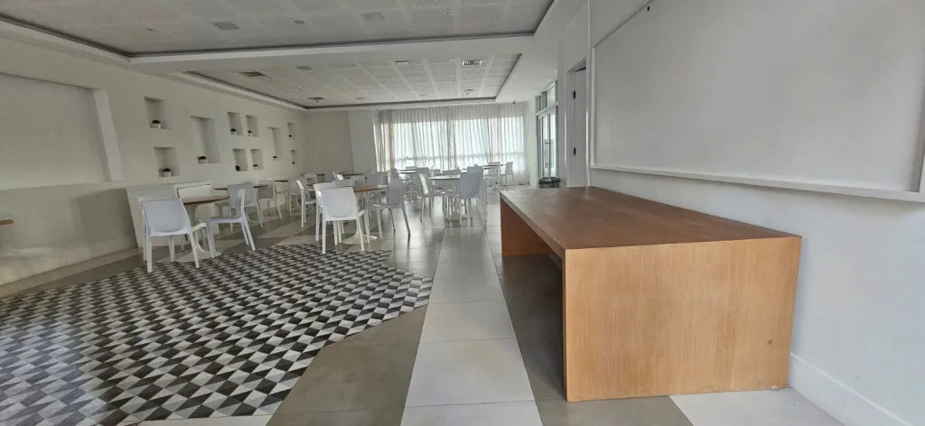 Washing machine in a one-bedroom apartment, 66 m² — photo 37