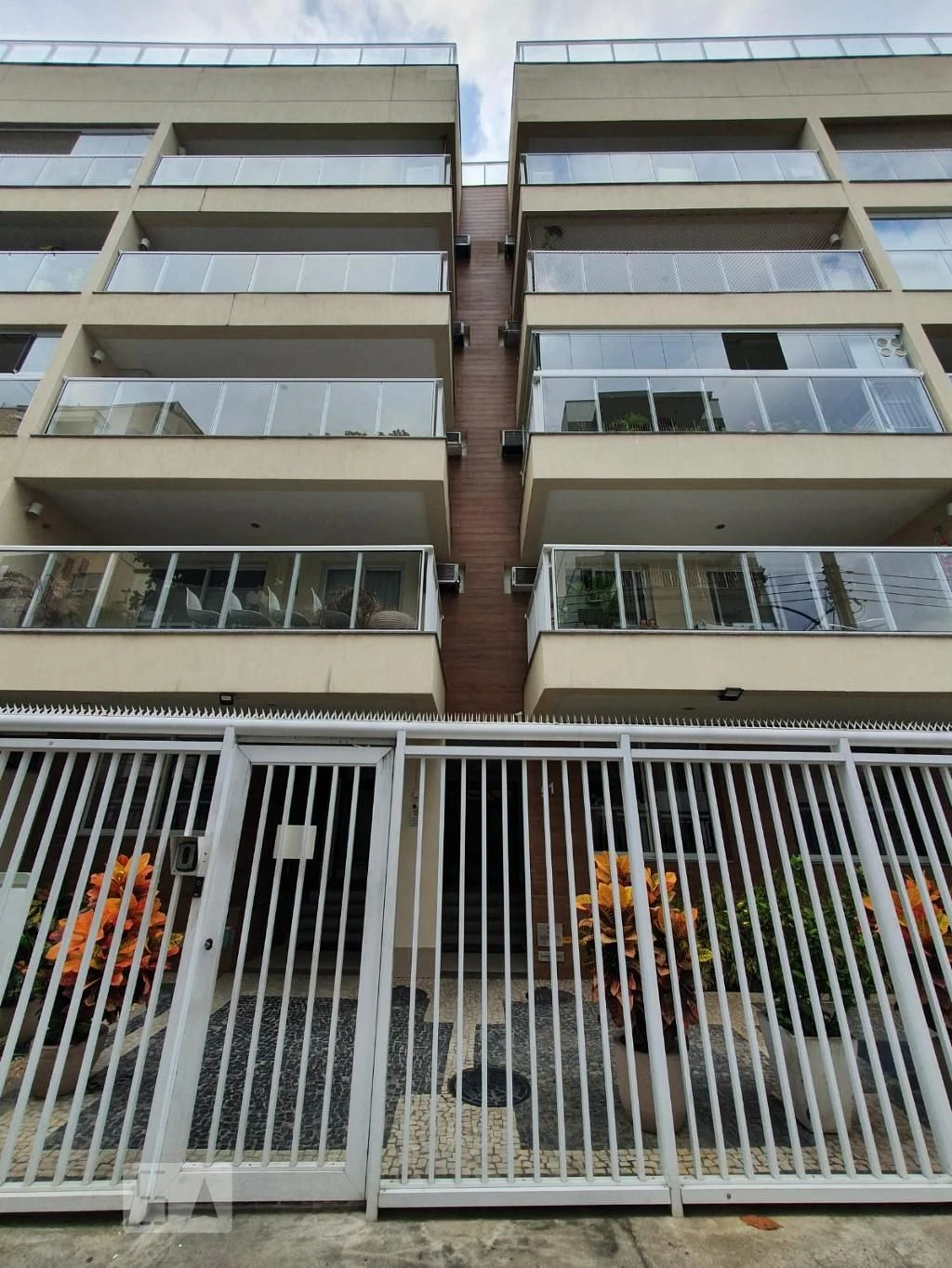 3-bedroom apartment in a building with a sauna — photo 38