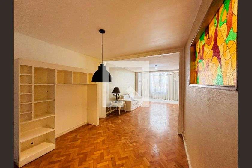 142 m² rental apartment with 3 bedrooms and separate kitchen — photo 6