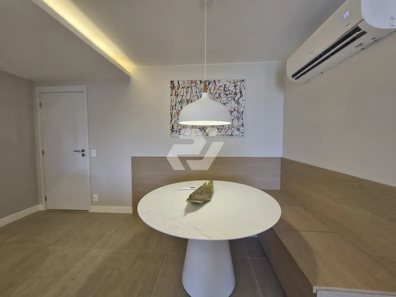 Apartamento mobiliado de 3 quartos com cozinha integrada — photo 17