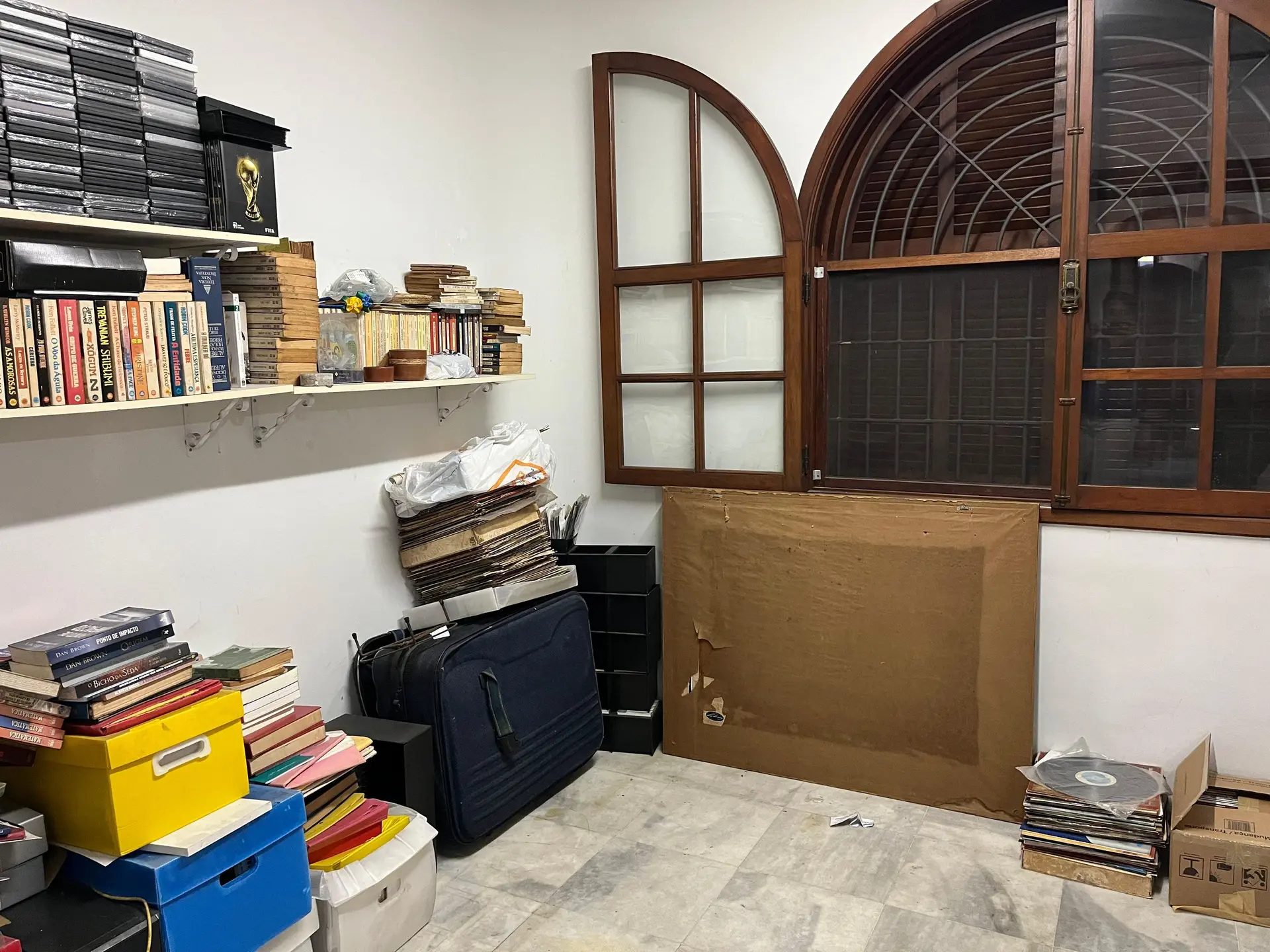 Casa sem mobília com 4 suítes e 7 banheiros — photo 9