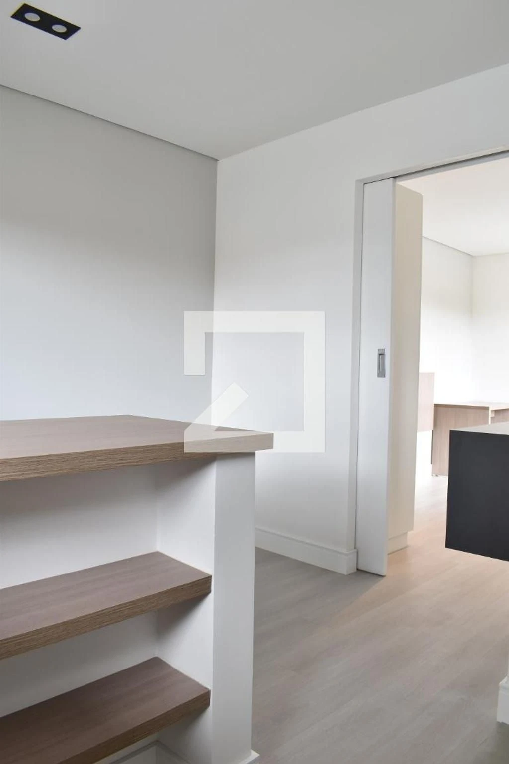 Studio, 33 m², with a home office — photo 13