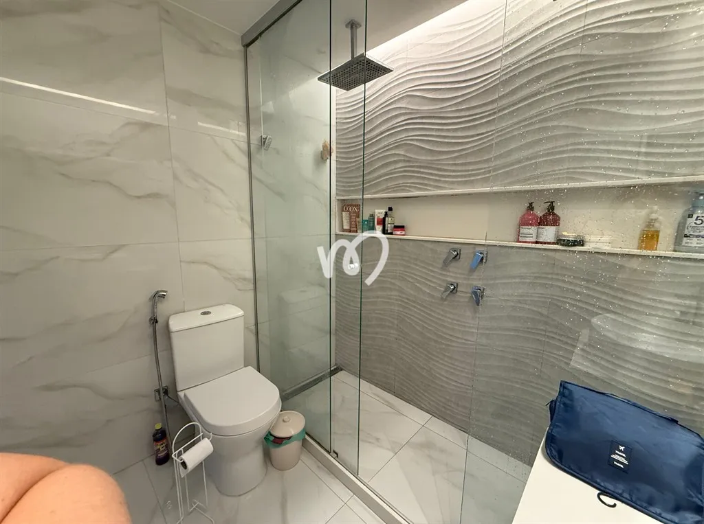 Apartamento mobiliado com 3 quartos e 5 banheiros — photo 24