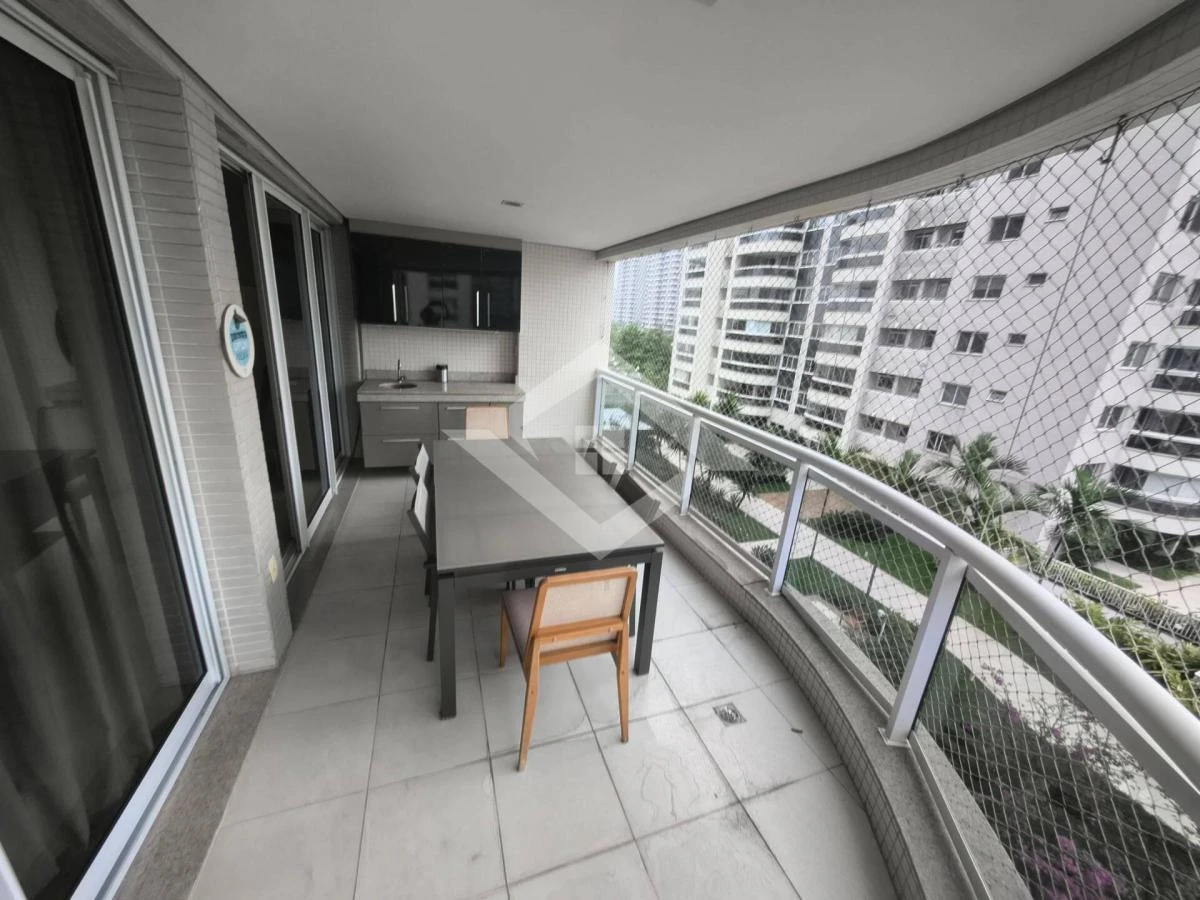 Furnished apartment, 111 m², with a washing machine — photo 28