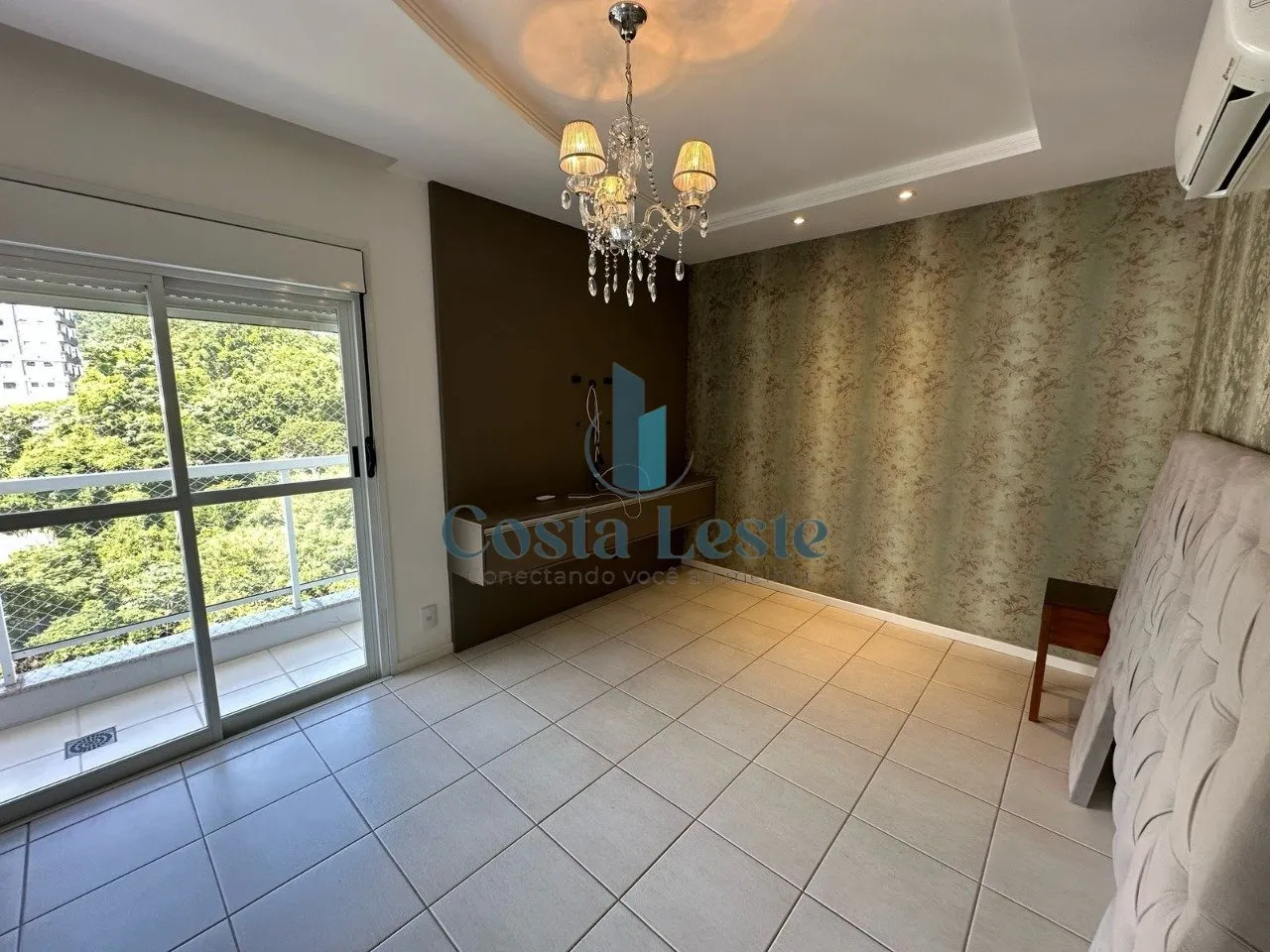 Apartment, 130 m², with a glass-enclosed balcony — photo 30