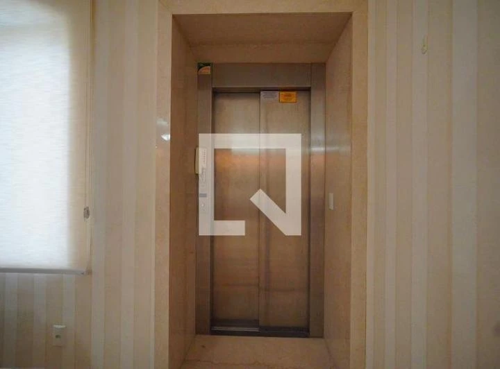 House with 5 bedrooms, 350 m² and a shared pool — photo 4