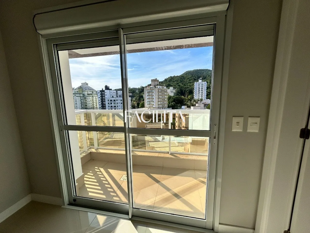 Furnished 2-bedroom apartment with balcony grill and 76 m² — photo 13
