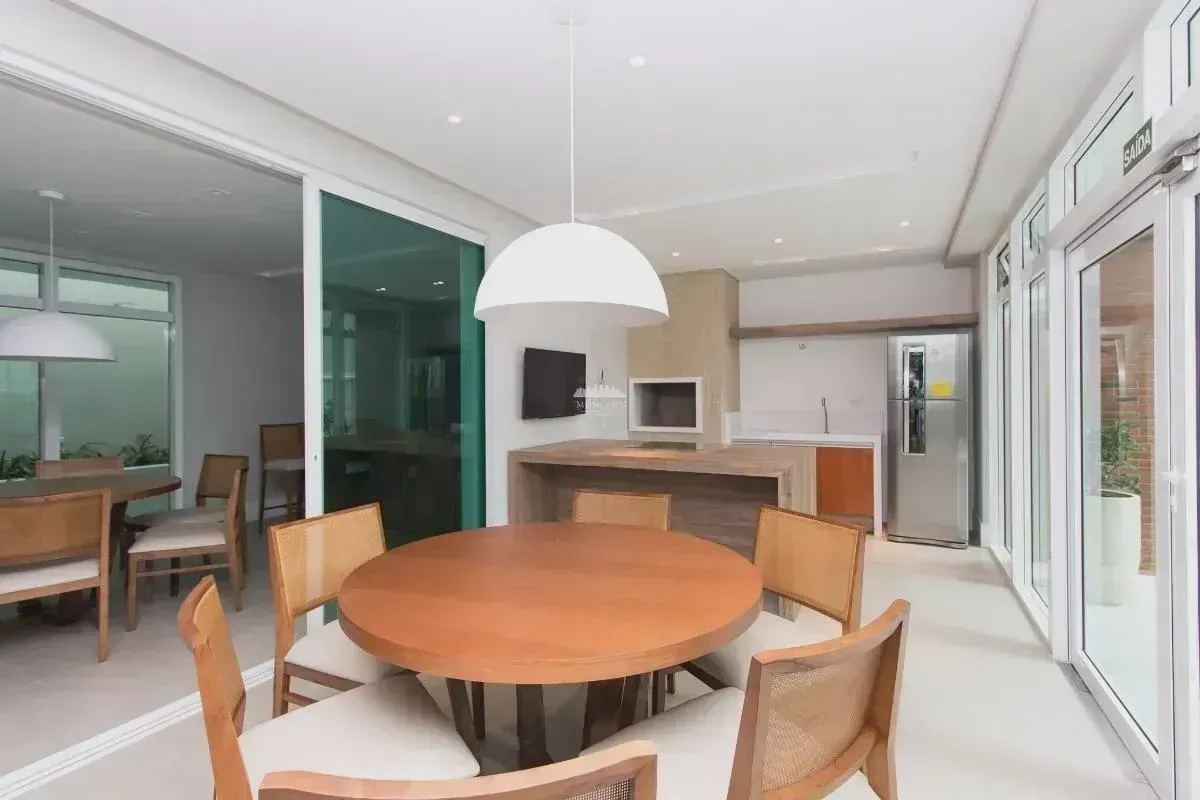 Furnished 32 m² studio apartment with 1 bedroom — photo 30