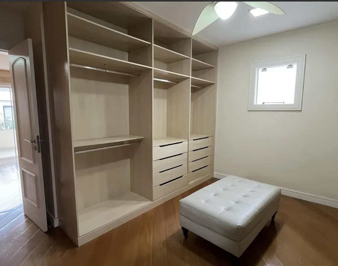 House with 5 bedrooms and 5 bathrooms, 830 m² — photo 17